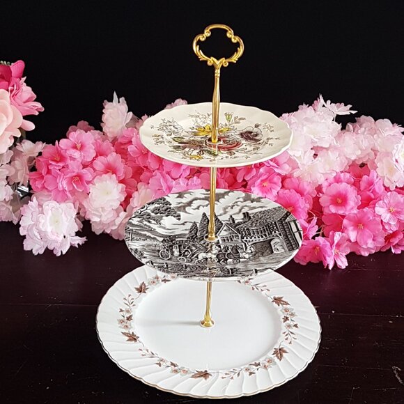 Handmade 3-Tier Cake Stand in Autumn Browns Thanksgiving Dessert Serving Tray - Picture 9 of 13